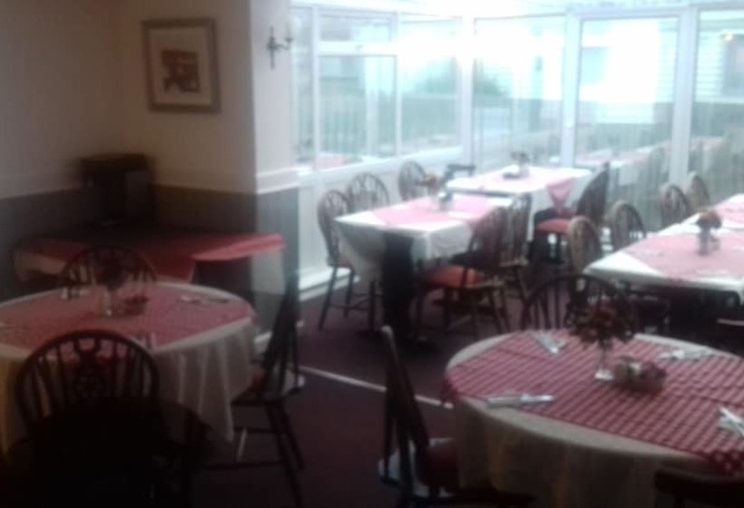 בית מלון כפרי The Railway Inn