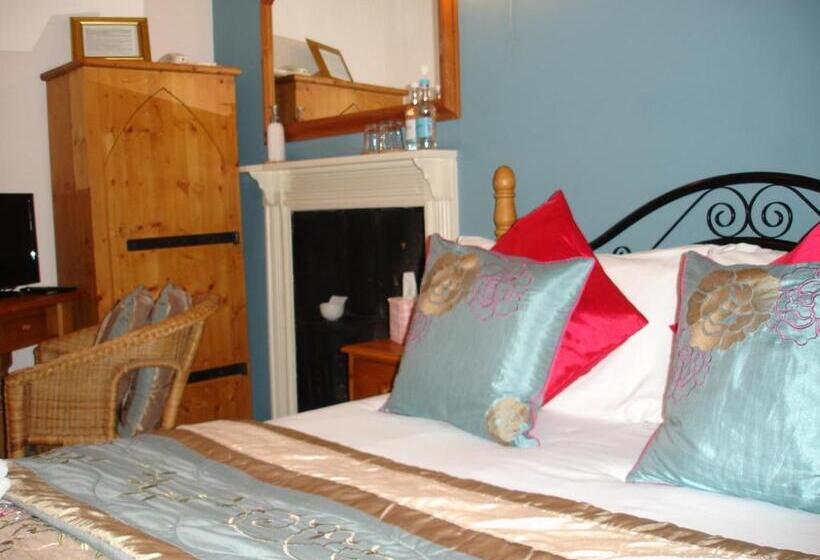 هتل The Tollgate Inn