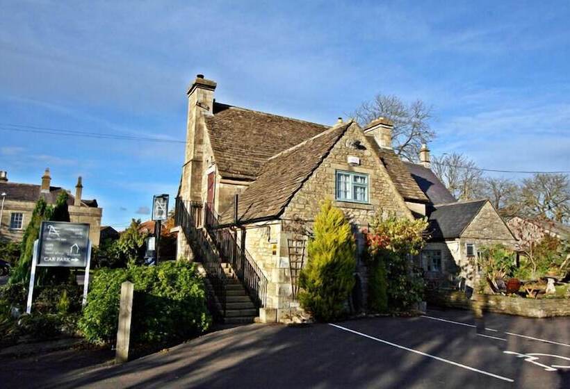 هتل The Tollgate Inn