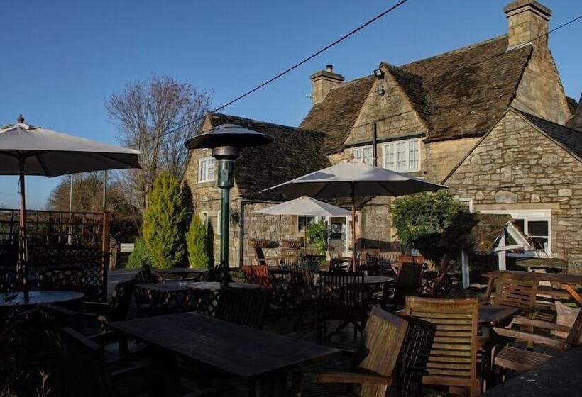هتل The Tollgate Inn