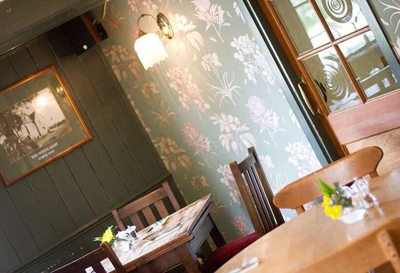 هتل The Tollgate Inn