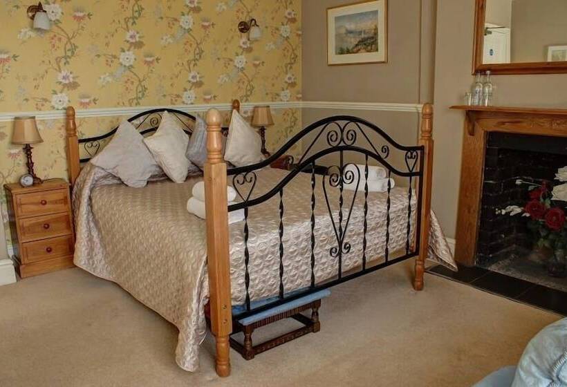 هتل The Tollgate Inn
