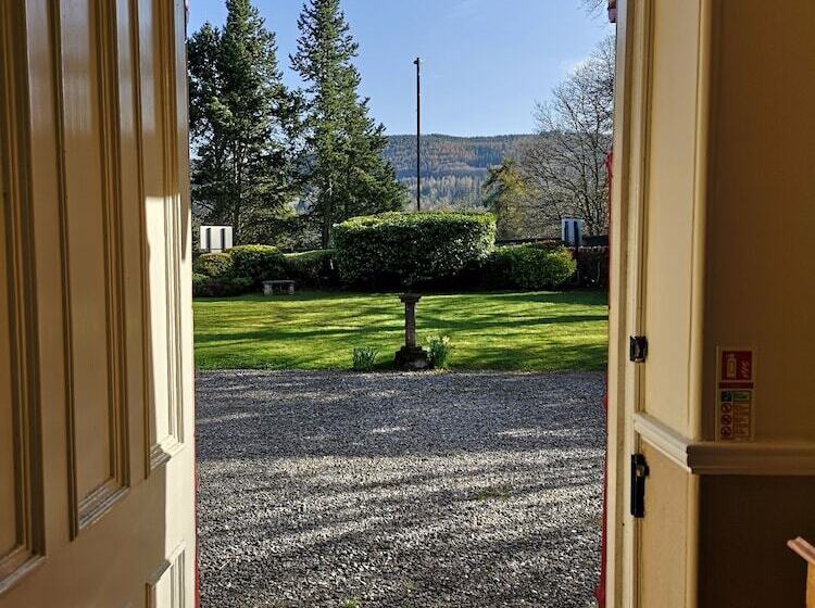 بنسيون Annslea Guest House