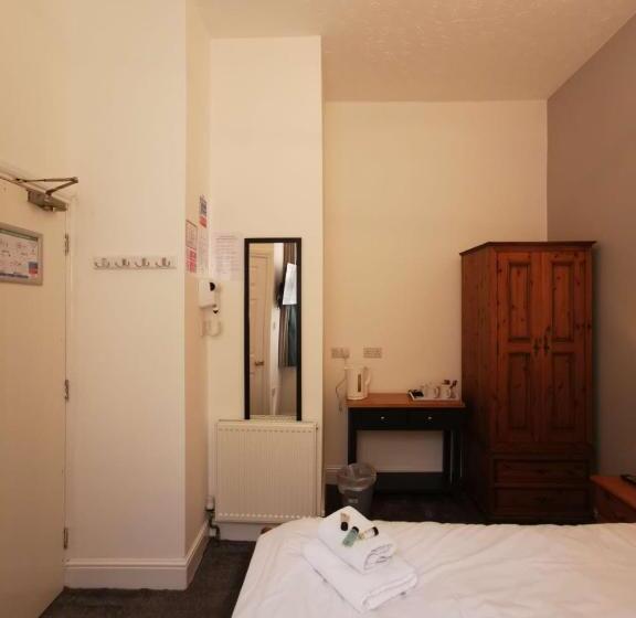 膳宿费 Cavendish House
