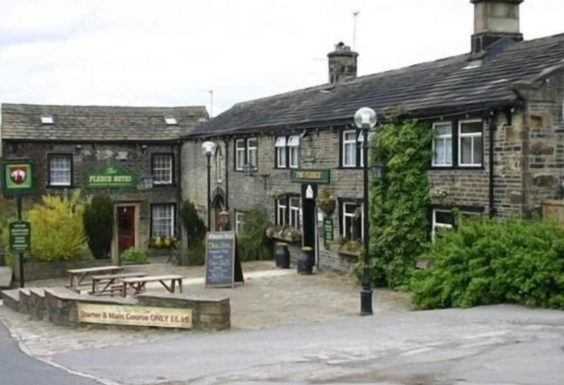 پانسیون The Fleece Inn