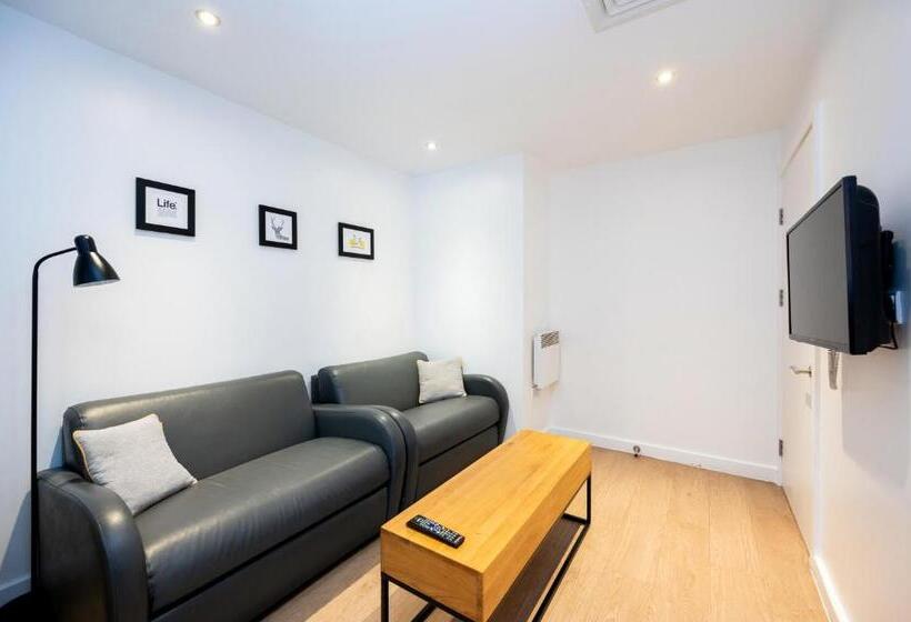 Staycity Aparthotels Birmingham Jewellery Quarter