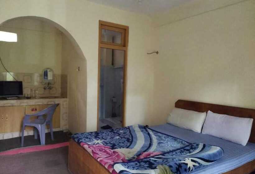 هتل Bercha Guest House Dorkhan Hunza