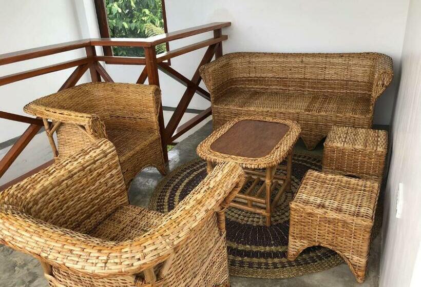 Bed and Breakfast Siargao Zita S Garden Inn, General Luna les meilleures offres avec Destinia