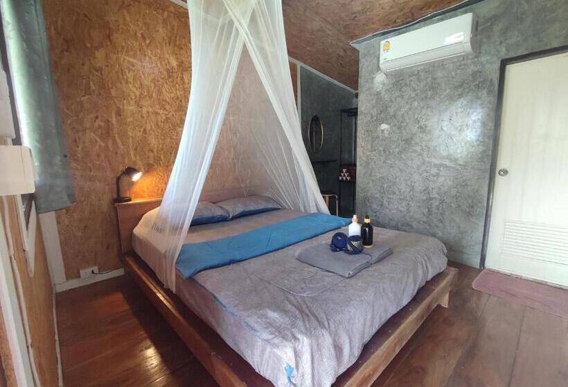 هتل Our Village Farmstay Kohmook