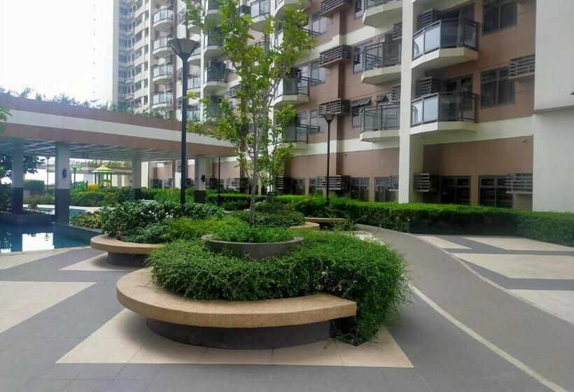 Le 10 The Radiance Manila Bay