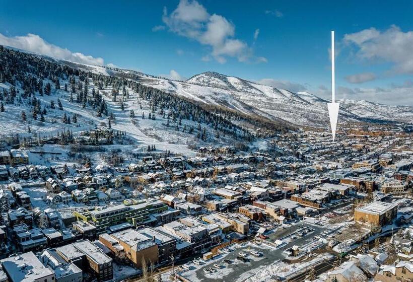 هتل Park City Bliss