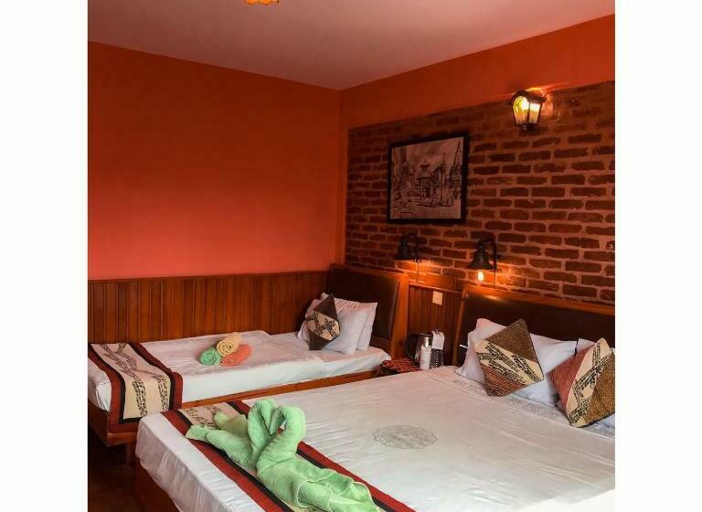تختخواب و صبحانه New Shiva Guest House