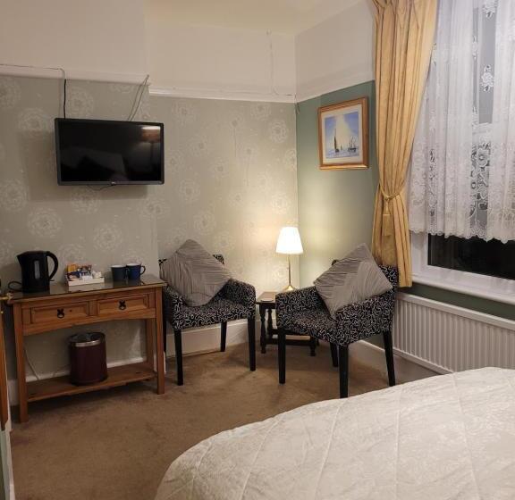 تختخواب و صبحانه Amberlea Guest House