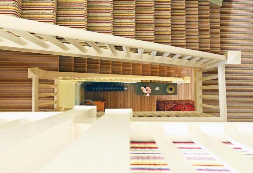 مبيت وإفطار Burlington Berties