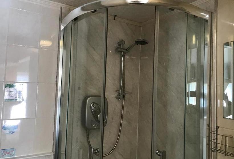 ベッドアンドブレックファースト The Acorn Lodge