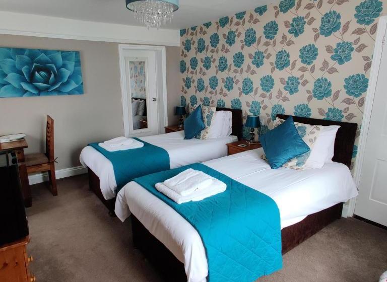 The Farmhouse B&b