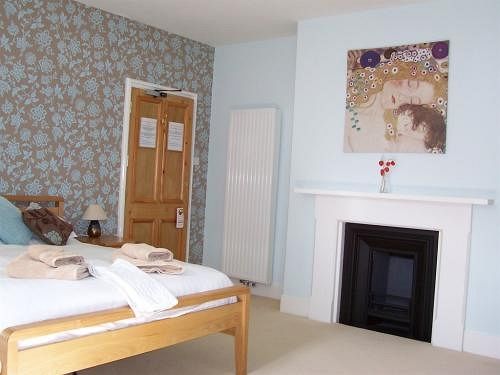 مبيت وإفطار Trimnells House