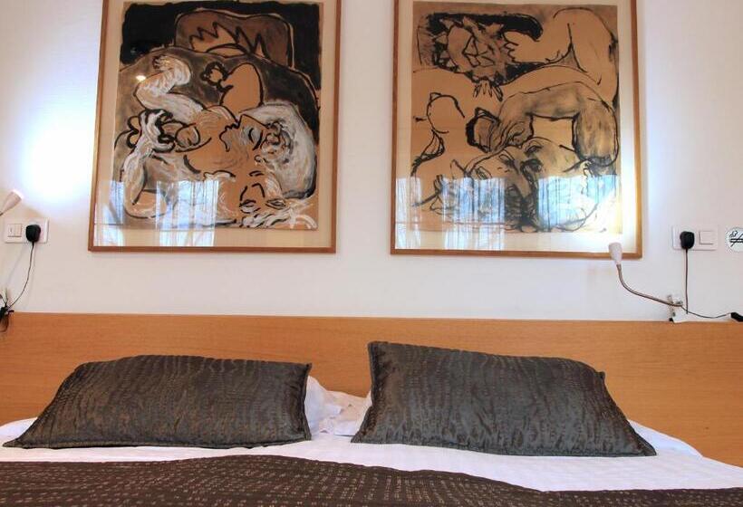 ホテル Art Hôtel