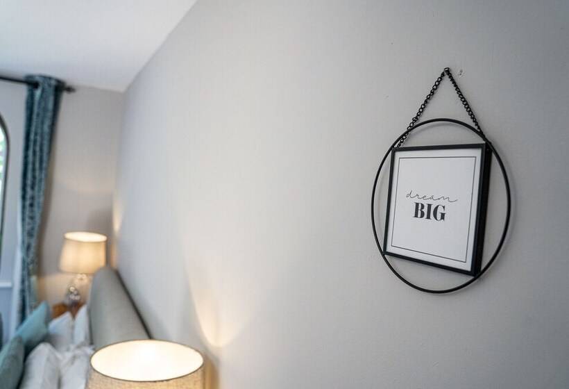 ホテル Castle At Edgehill