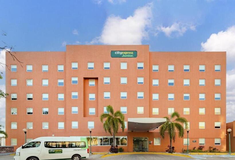 Hotel City Express Junior Villahermosa