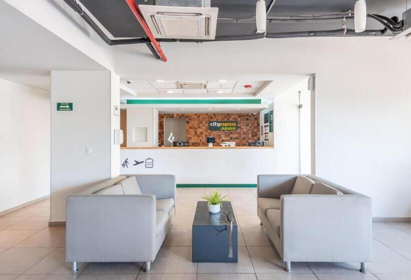 Fotos del hotel City Express Junior Villahermosa:  21