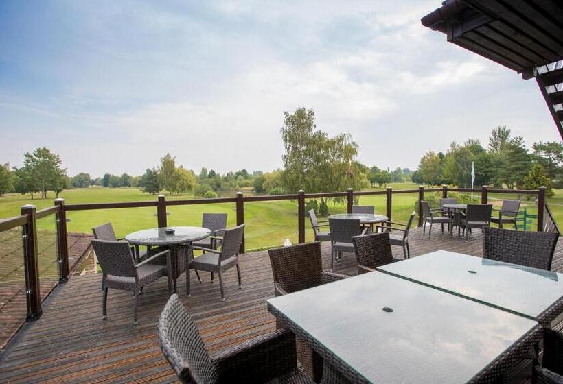 בית מלון כפרי Lakeside Lodge