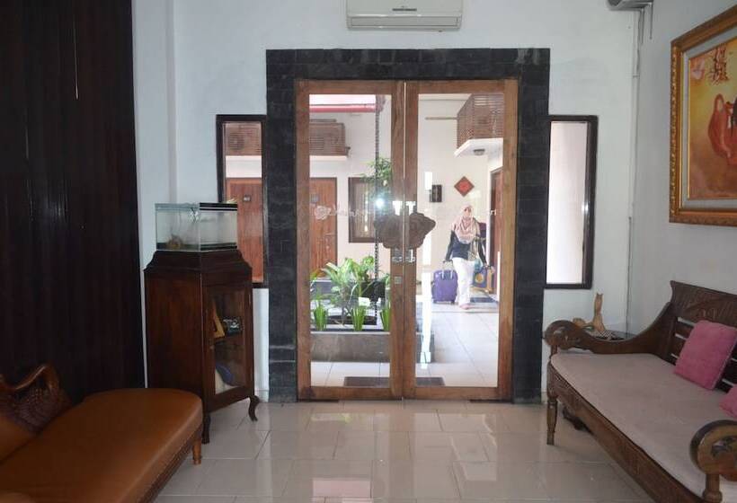 Fotos del hotel Mawar Asri: 1 Fotos del hotel Mawar Asri: 1
