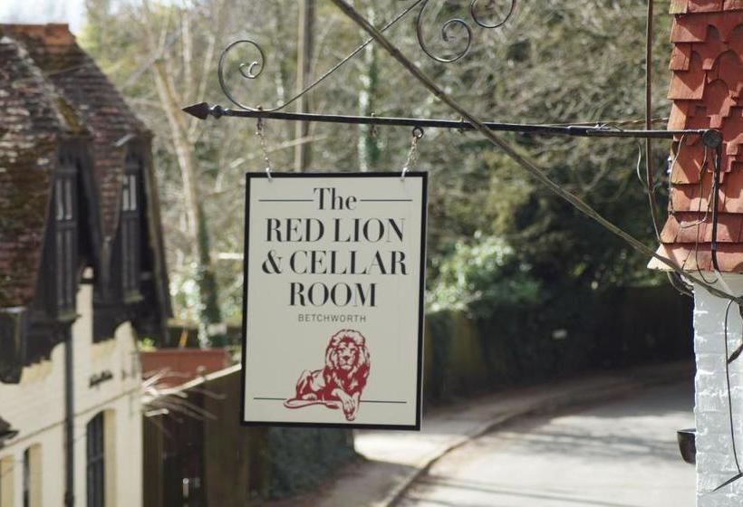 ホテル The Red Lion & Cellar Room, Betchworth