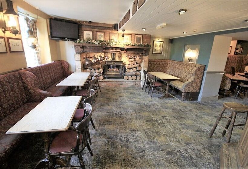هتل The Kings Arms