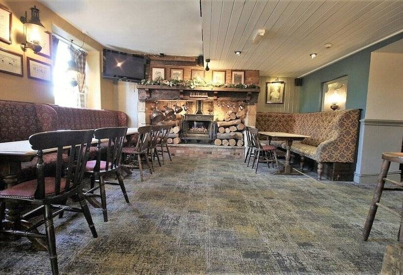 호텔 The Kings Arms Chipping Norton