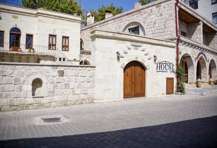 هتل House 1938 Special Cave