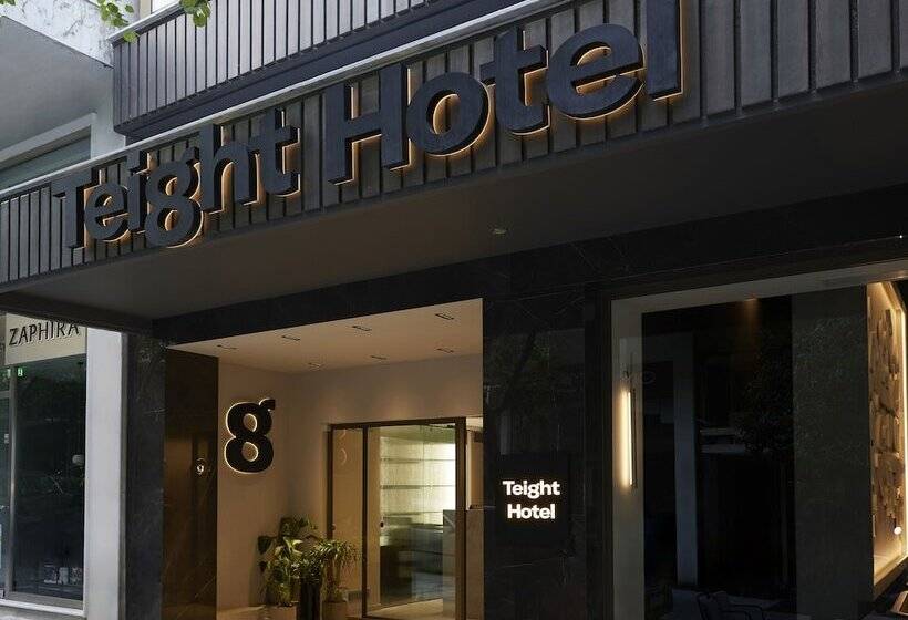 هتل Teight
