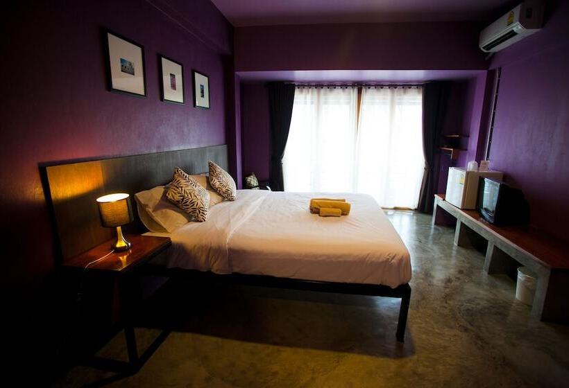 Afterglow Hostel