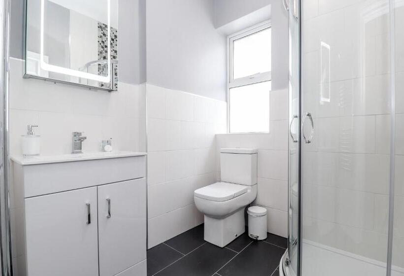 ベッドアンドブレックファースト Beach Front Guest House