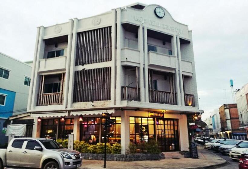 مبيت وإفطار Nakorn De Sukhothai Hip