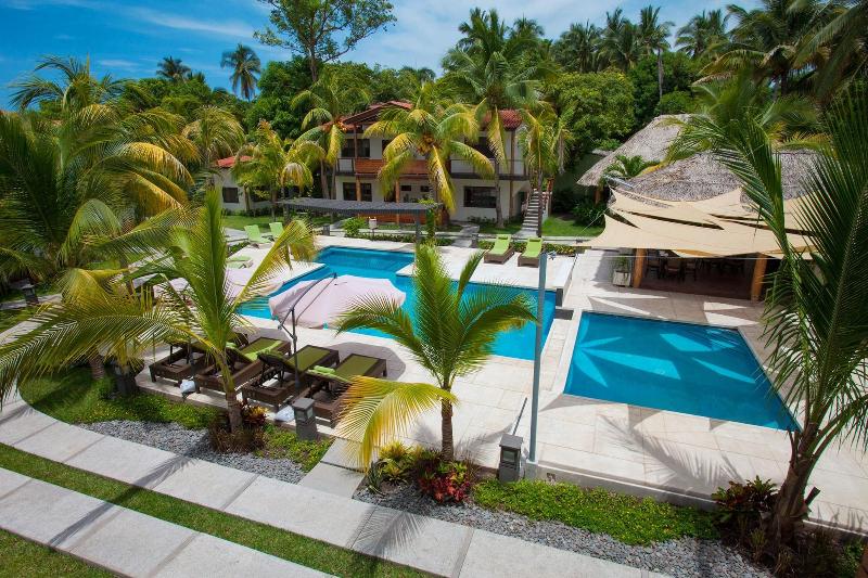 Boca Olas Resort Villas