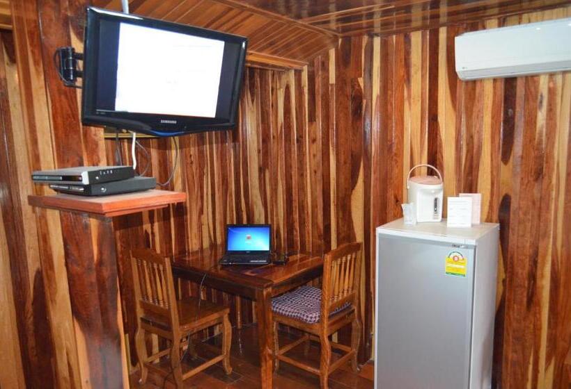 Home Stay Stc Bed And Breakfast