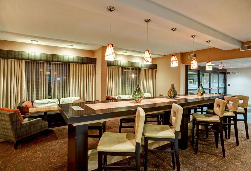 호텔 Hampton Inn Fairmont