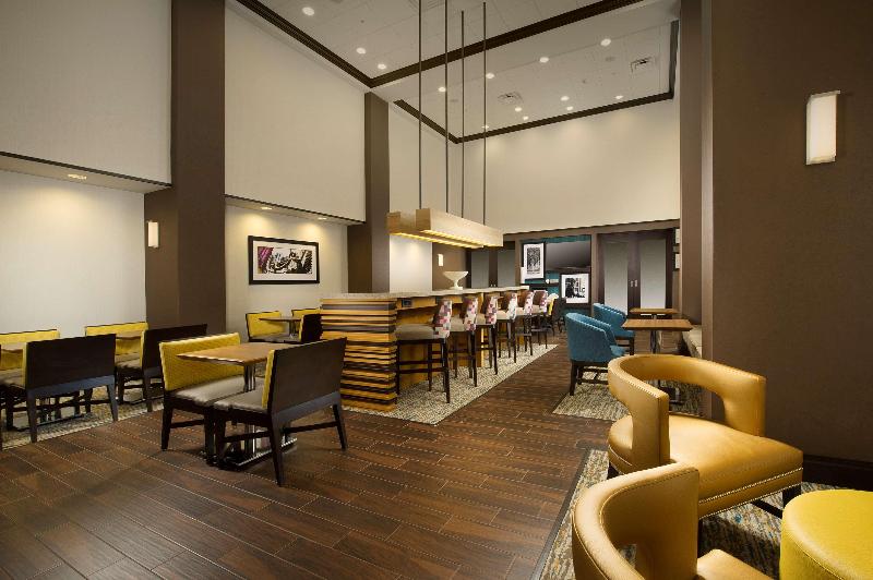 هتل Hampton Inn & Suites Syracuse/carrier Circle