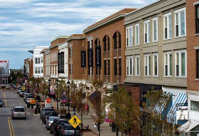 هتل Hyatt Place Cleveland/westlake/crocker Park