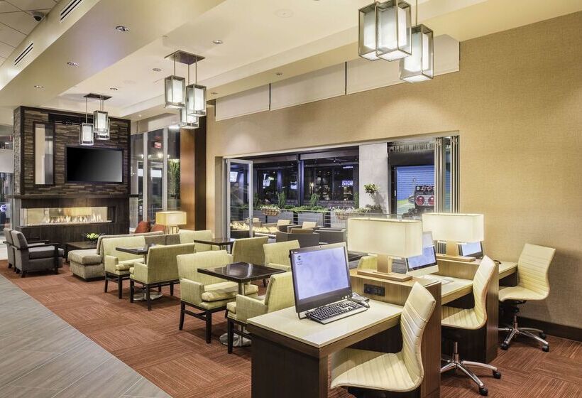 هتل Hyatt Place Cleveland/westlake/crocker Park