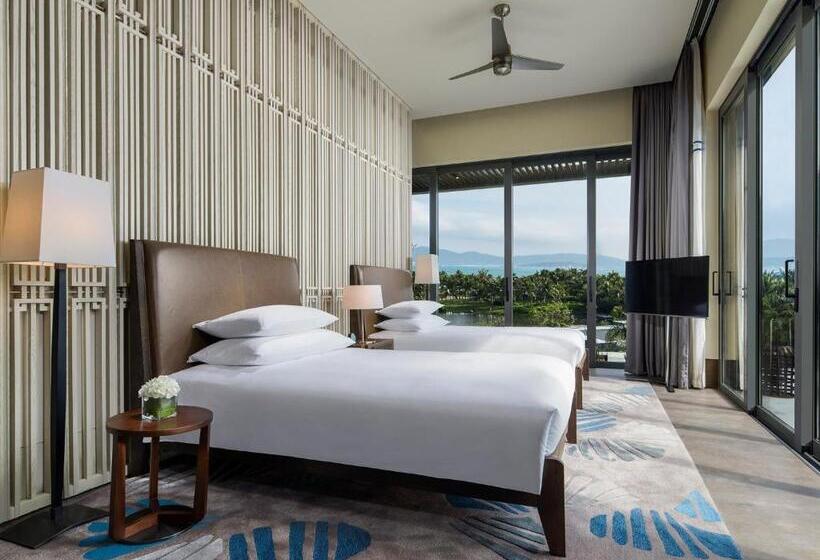 هتل Park Hyatt Sanya Sunny Bay Resort