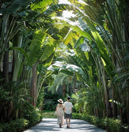 هتل Park Hyatt Sanya Sunny Bay Resort