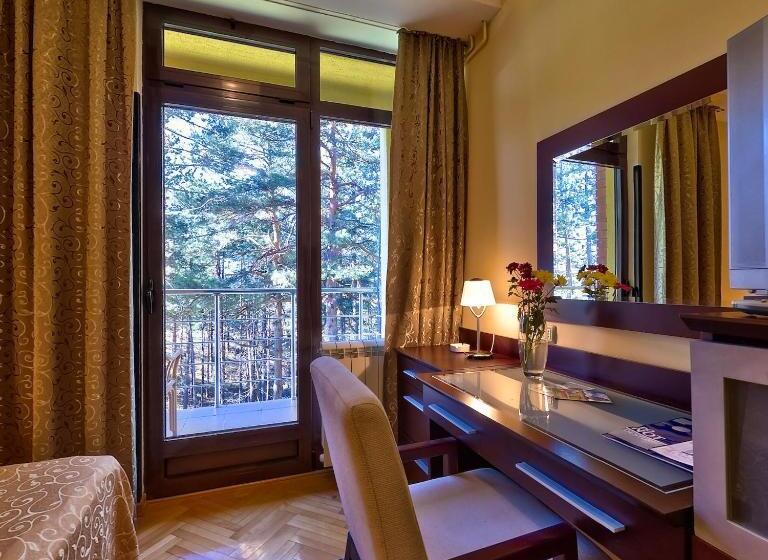 هتل President Garni