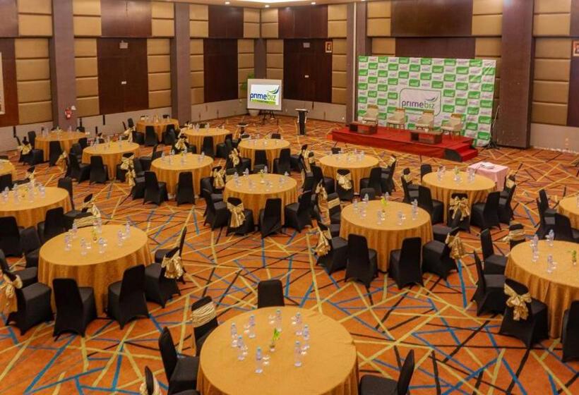 هتل Primebiz  Cikarang