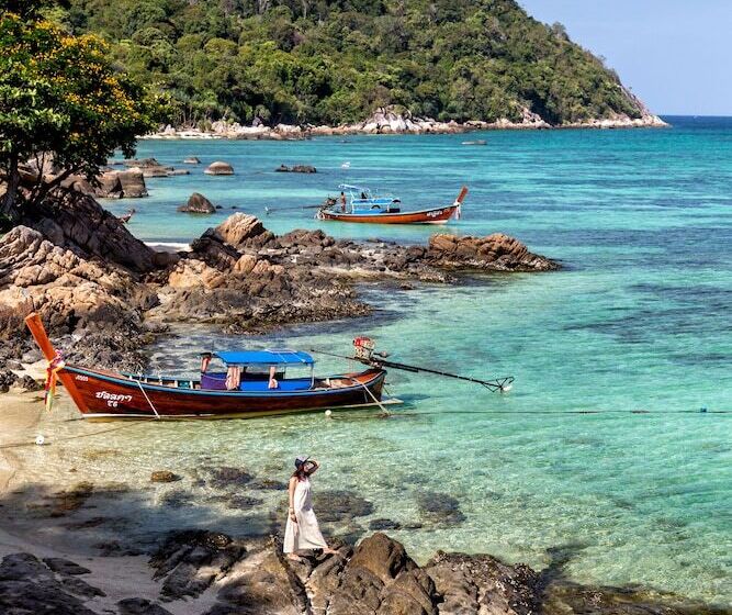 هتل The Cliff Lipe