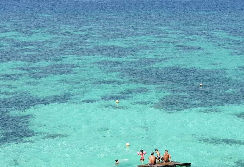 هتل The Cliff Lipe