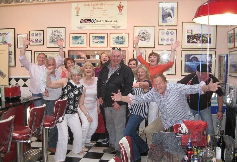 Fotos del hotel The Pitstop:  51