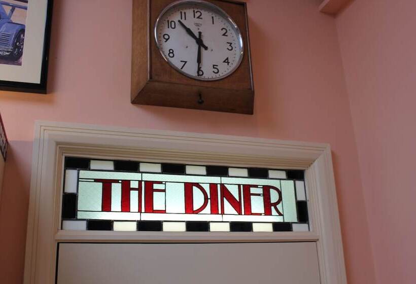 Fotos del hotel The Pitstop:  31