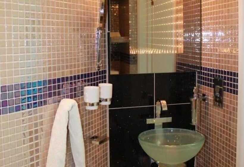 Fotos del hotel The Pitstop:  7